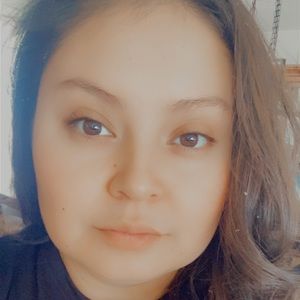 Meet your Posher, Daniela